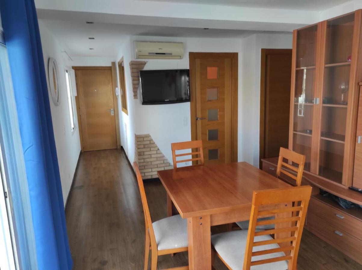Apartamento Ла-Пінеда Екстер'єр фото